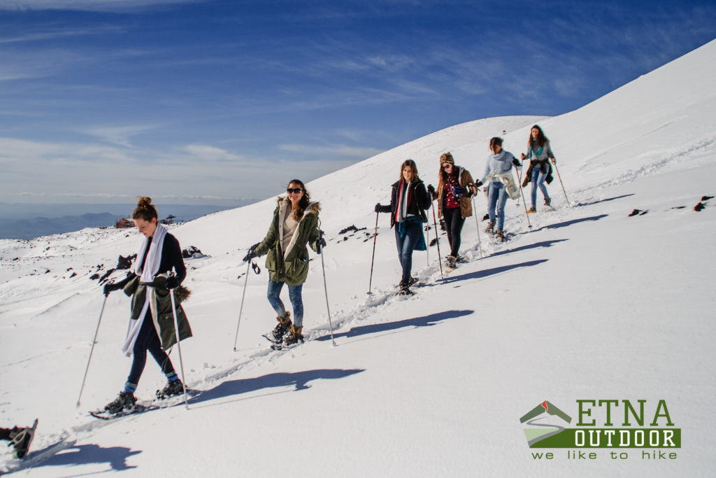 winter trekking, ciaspole etna, neve