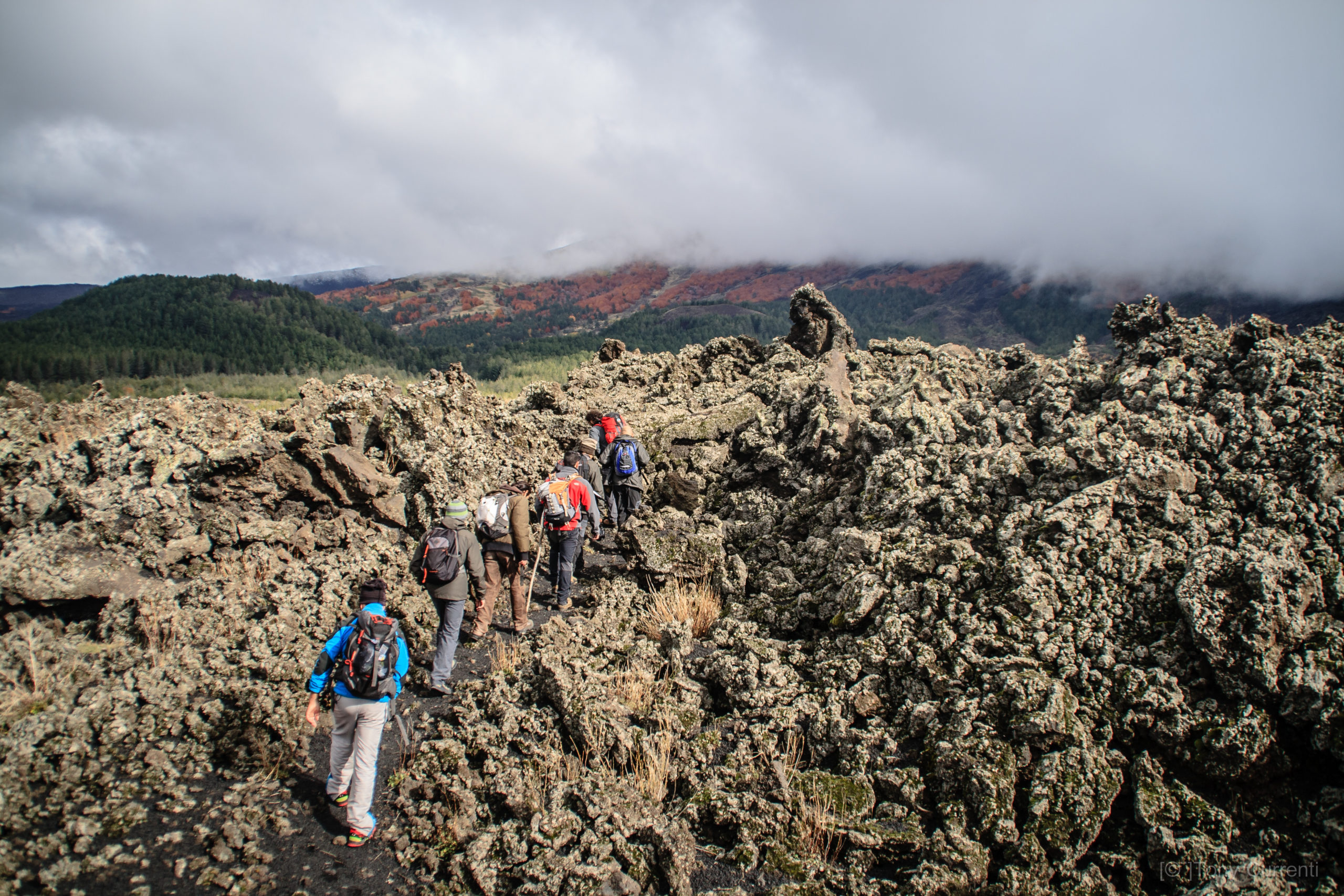 Etna rifugi, trekking etna, etna escursioni 2 giorni